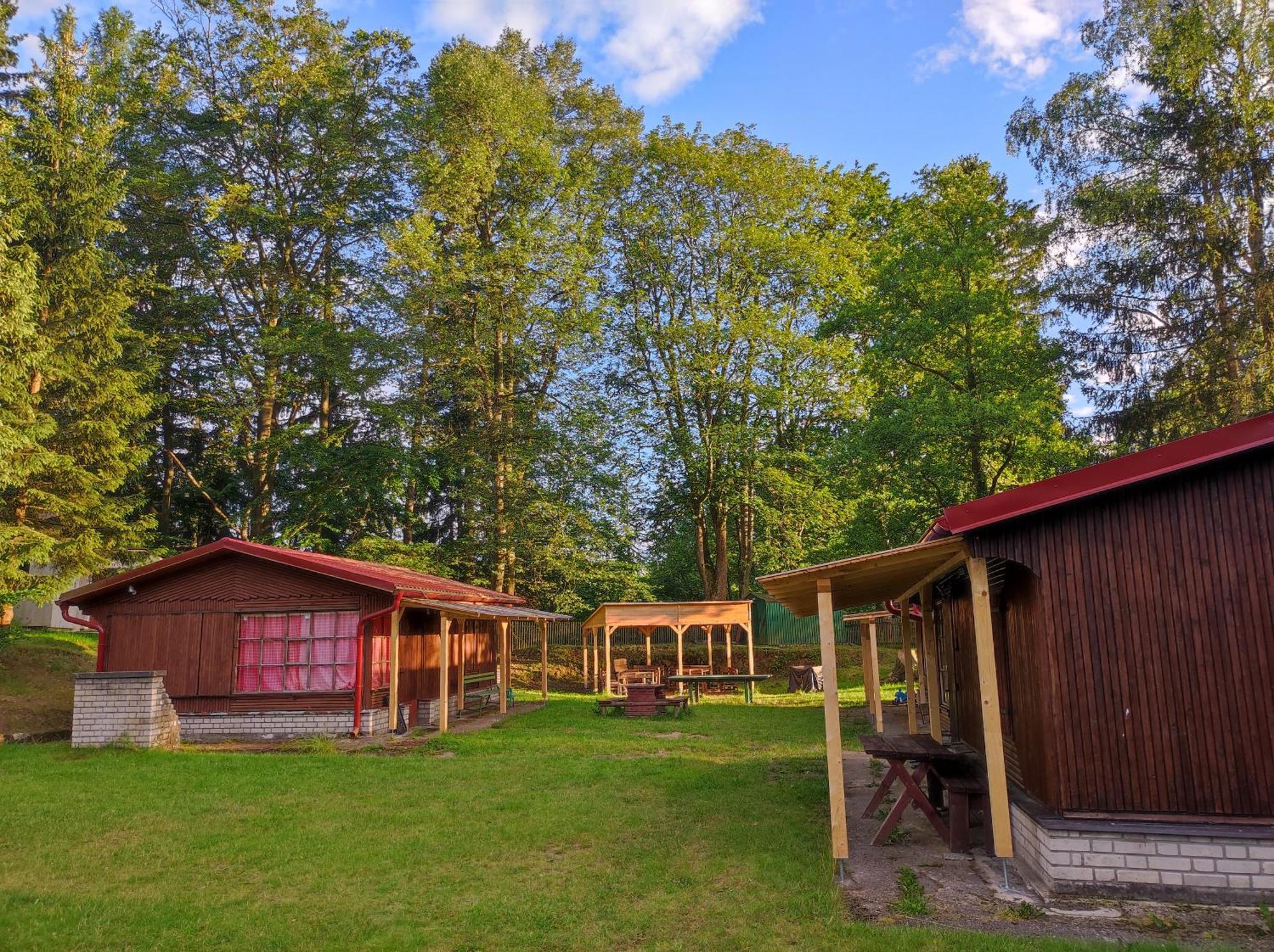 Lesni Chaty "Hogo Fogo" Kytlice Exteriör bild